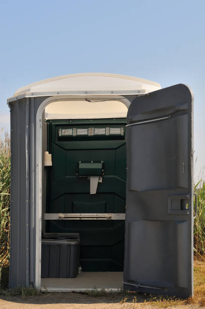 Best Construction site porta potty rental  in Belington, WV